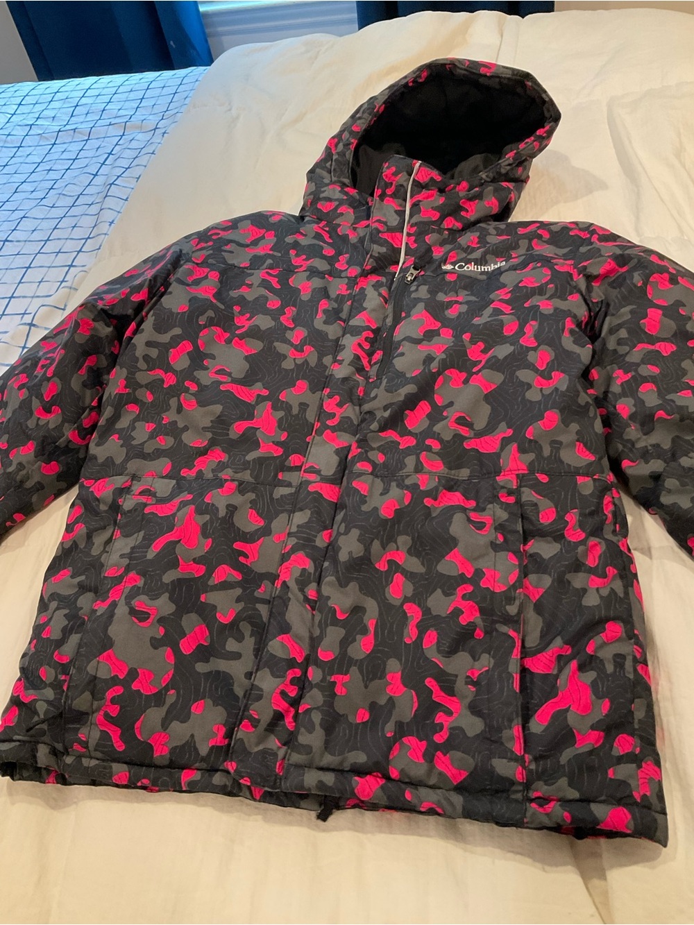 Columbia Pink and Black Camo Puffer Kids Large